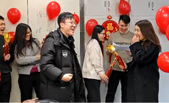 一群人正在聊天

AI 生成的內(nèi)容可能不正確。